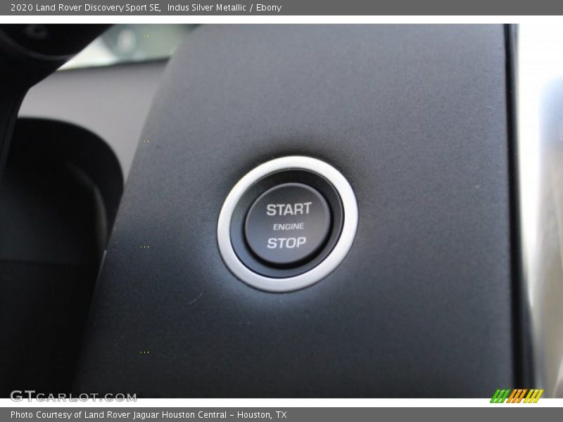 Indus Silver Metallic / Ebony 2020 Land Rover Discovery Sport SE