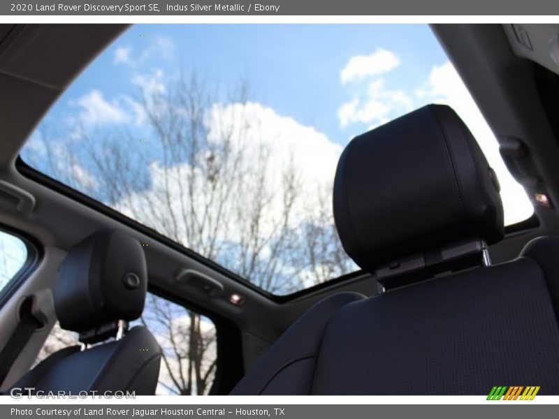 Indus Silver Metallic / Ebony 2020 Land Rover Discovery Sport SE