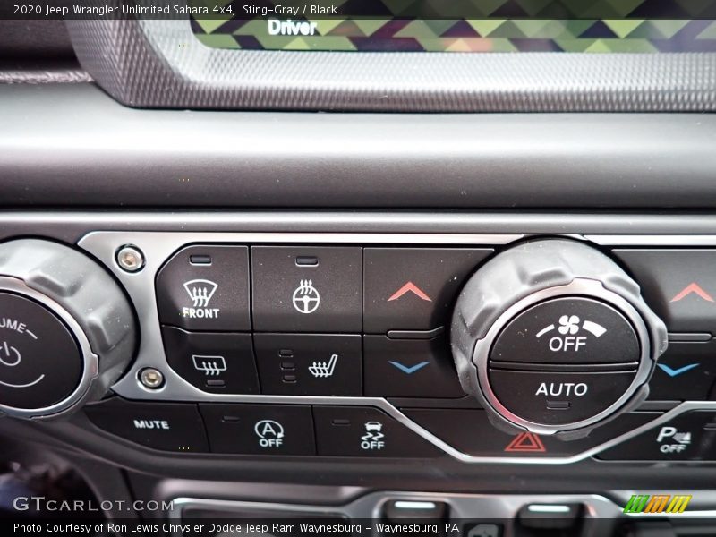 Sting-Gray / Black 2020 Jeep Wrangler Unlimited Sahara 4x4