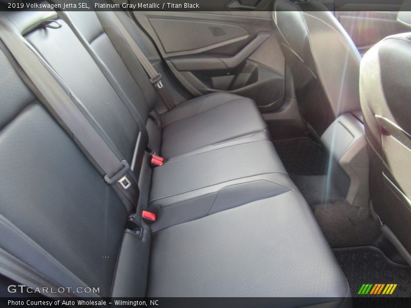 Platinum Gray Metallic / Titan Black 2019 Volkswagen Jetta SEL