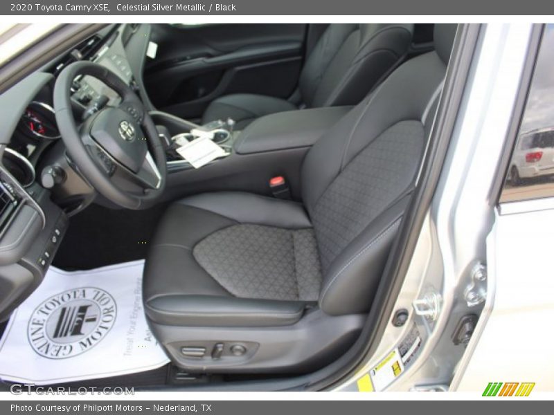 Celestial Silver Metallic / Black 2020 Toyota Camry XSE