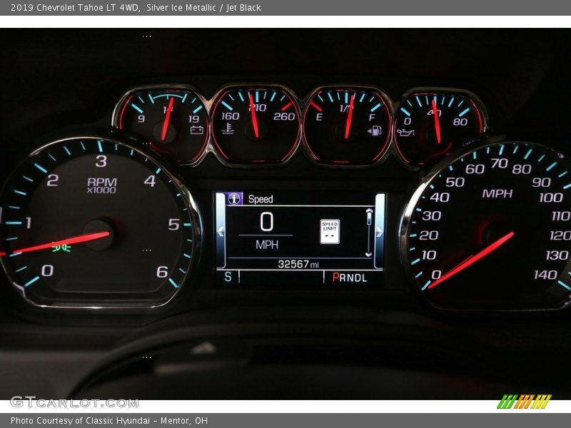 Silver Ice Metallic / Jet Black 2019 Chevrolet Tahoe LT 4WD