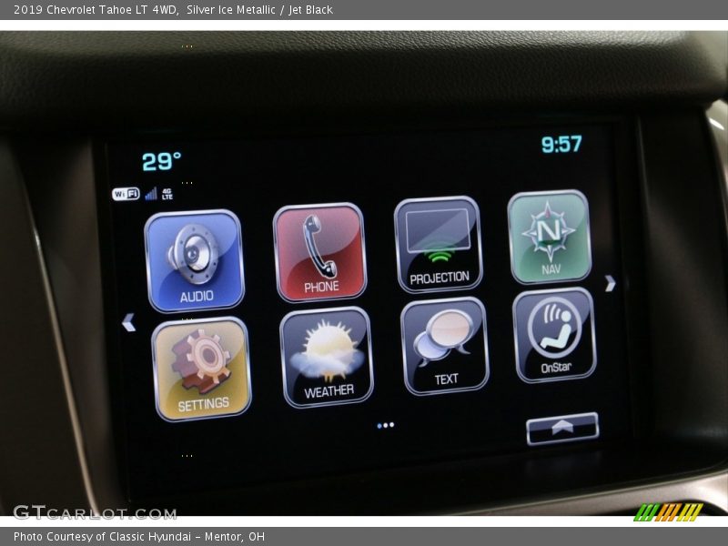 Silver Ice Metallic / Jet Black 2019 Chevrolet Tahoe LT 4WD