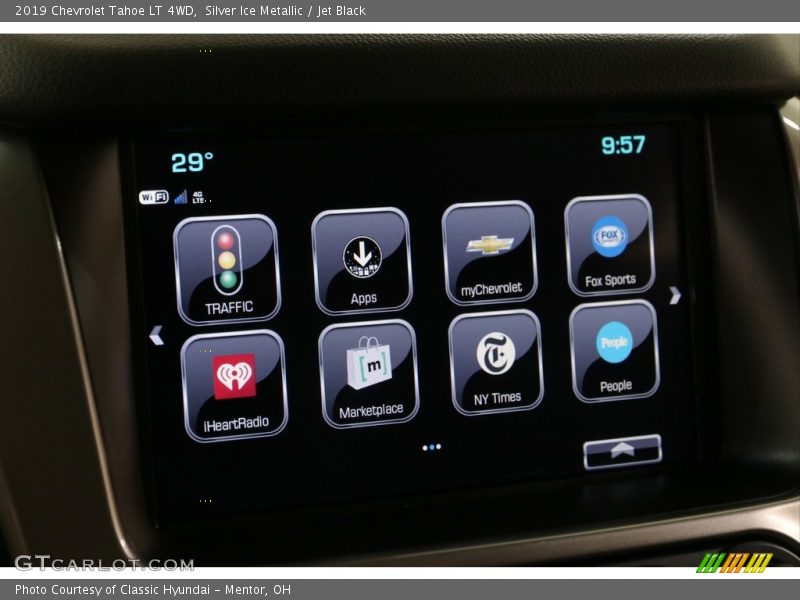 Silver Ice Metallic / Jet Black 2019 Chevrolet Tahoe LT 4WD