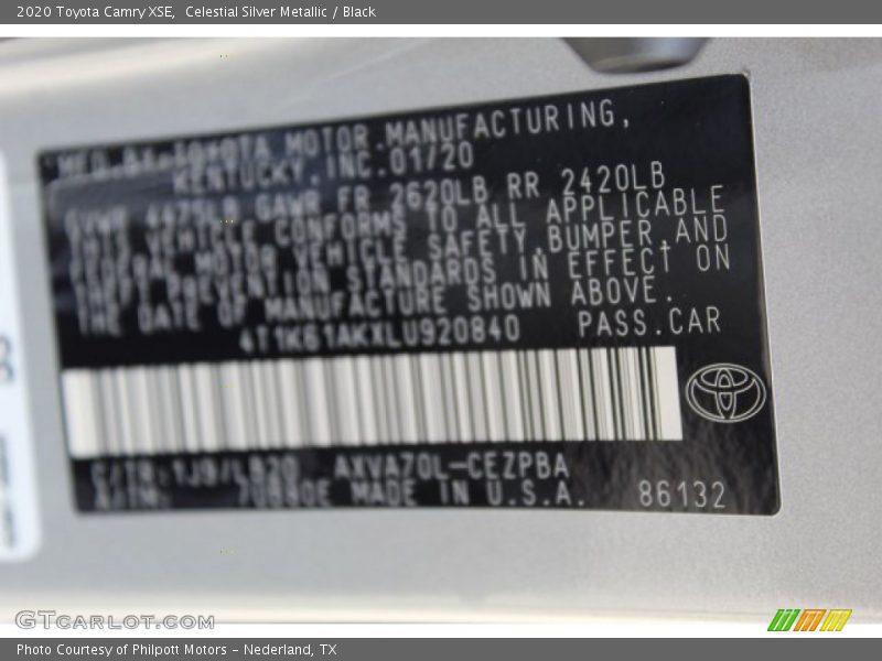 Celestial Silver Metallic / Black 2020 Toyota Camry XSE