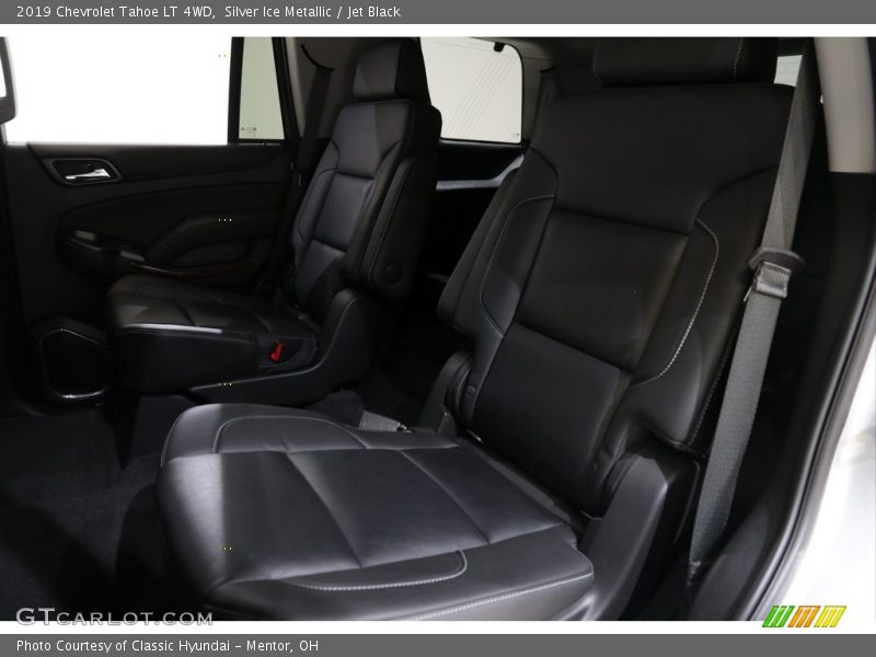 Silver Ice Metallic / Jet Black 2019 Chevrolet Tahoe LT 4WD