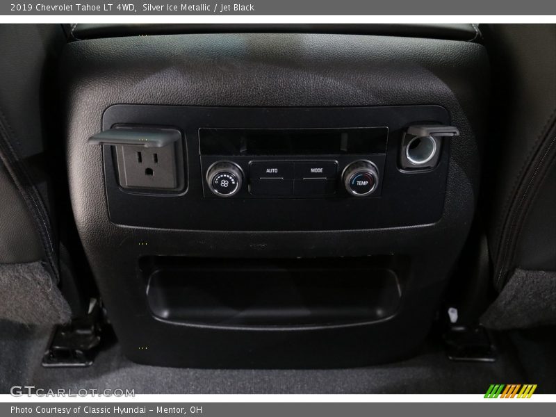 Silver Ice Metallic / Jet Black 2019 Chevrolet Tahoe LT 4WD