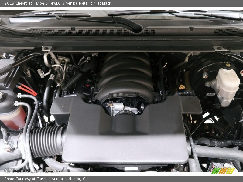 Silver Ice Metallic / Jet Black 2019 Chevrolet Tahoe LT 4WD