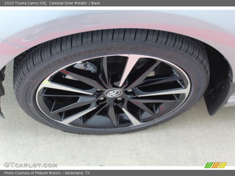 Celestial Silver Metallic / Black 2020 Toyota Camry XSE