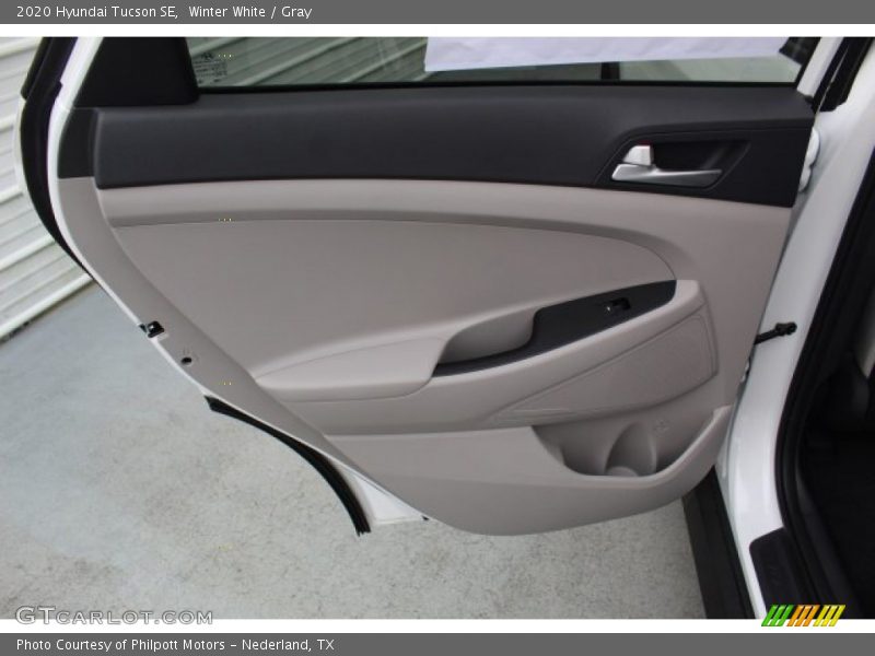 Winter White / Gray 2020 Hyundai Tucson SE