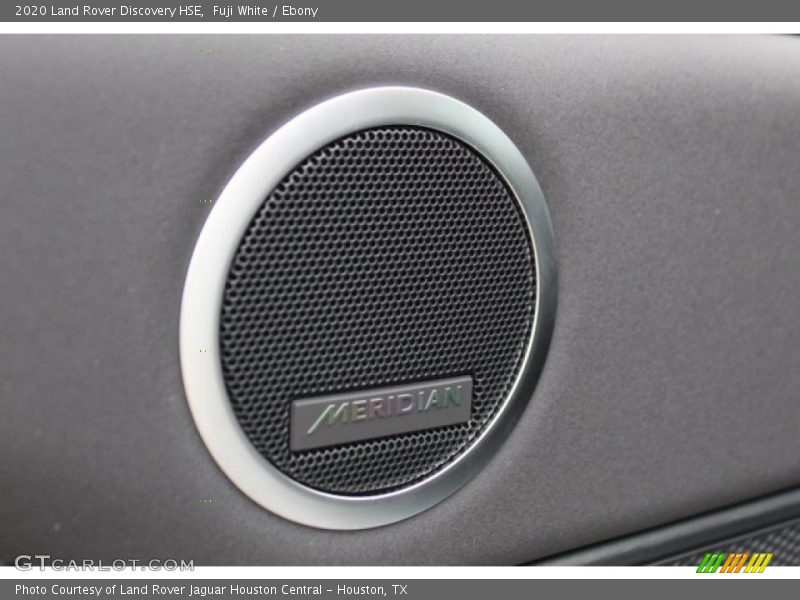 Fuji White / Ebony 2020 Land Rover Discovery HSE
