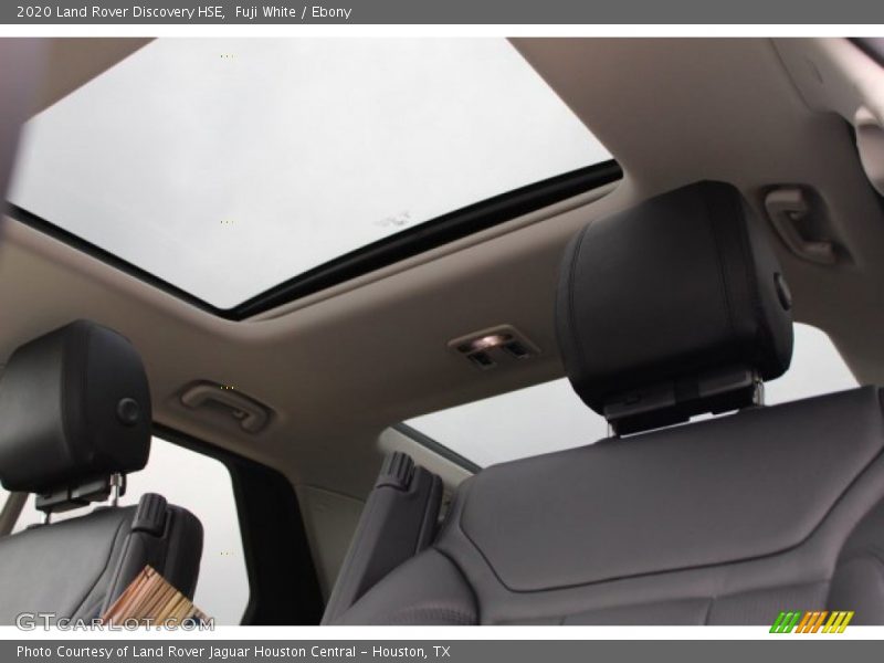Fuji White / Ebony 2020 Land Rover Discovery HSE
