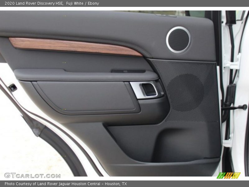 Fuji White / Ebony 2020 Land Rover Discovery HSE