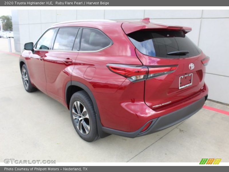 Ruby Flare Pearl / Harvest Beige 2020 Toyota Highlander XLE