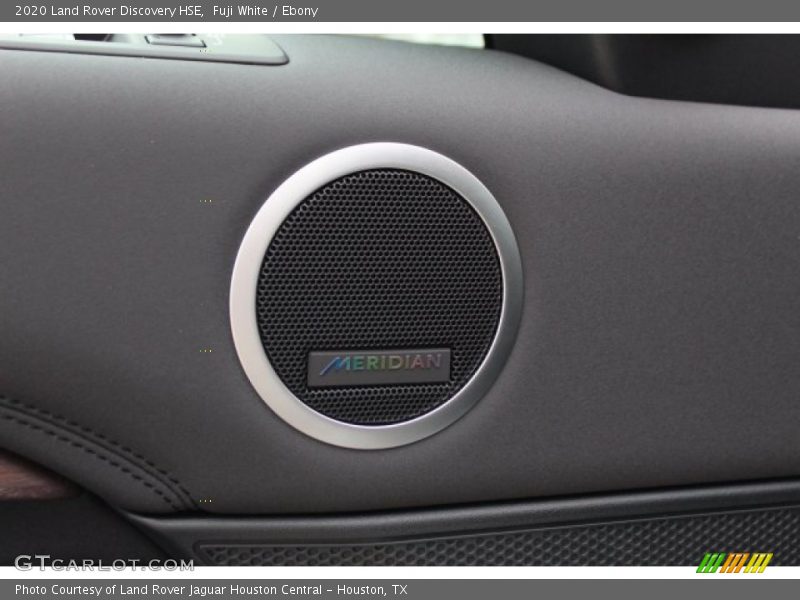 Fuji White / Ebony 2020 Land Rover Discovery HSE