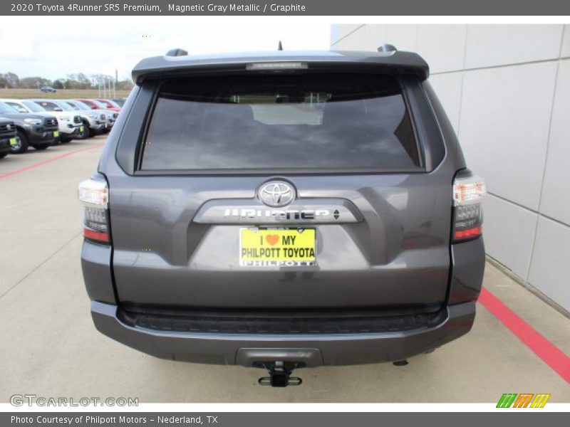 Magnetic Gray Metallic / Graphite 2020 Toyota 4Runner SR5 Premium