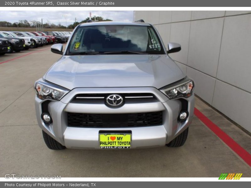 Classic Silver Metallic / Graphite 2020 Toyota 4Runner SR5