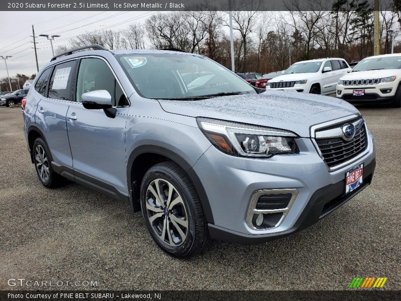 Front 3/4 View of 2020 Forester 2.5i Limited