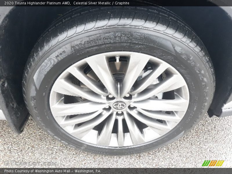 Celestial Silver Metallic / Graphite 2020 Toyota Highlander Platinum AWD