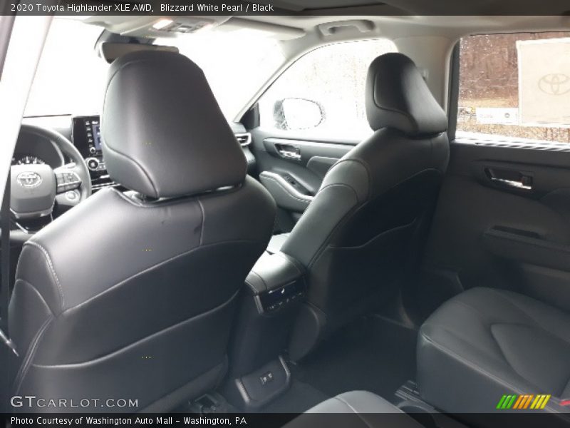 Blizzard White Pearl / Black 2020 Toyota Highlander XLE AWD