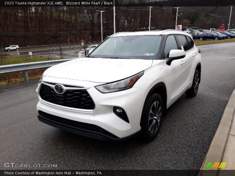 Blizzard White Pearl / Black 2020 Toyota Highlander XLE AWD