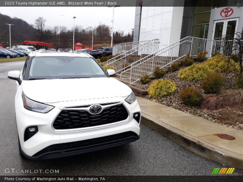 Blizzard White Pearl / Black 2020 Toyota Highlander XLE AWD