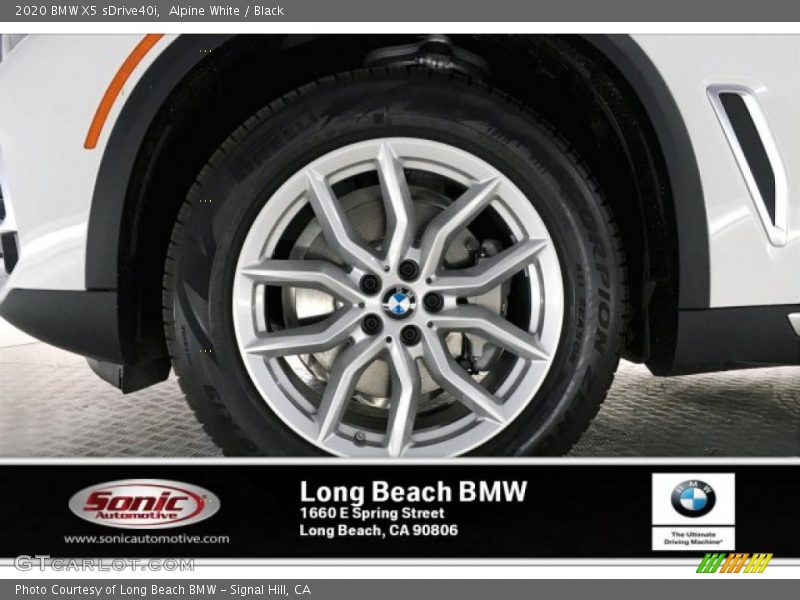 Alpine White / Black 2020 BMW X5 sDrive40i