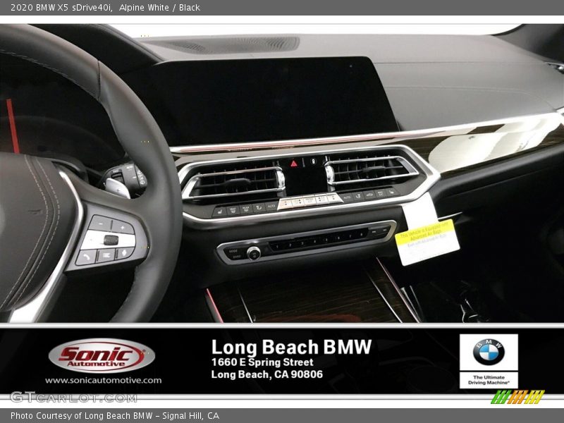 Alpine White / Black 2020 BMW X5 sDrive40i