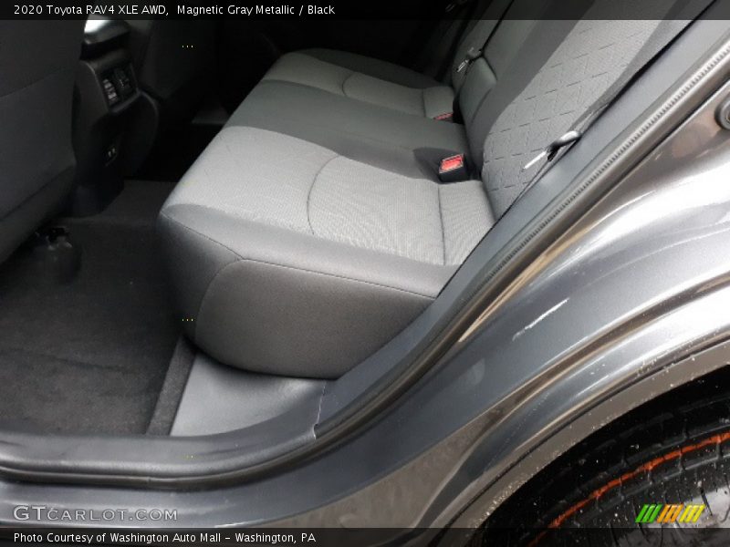 Magnetic Gray Metallic / Black 2020 Toyota RAV4 XLE AWD