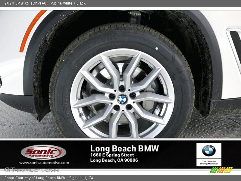 Alpine White / Black 2020 BMW X5 sDrive40i