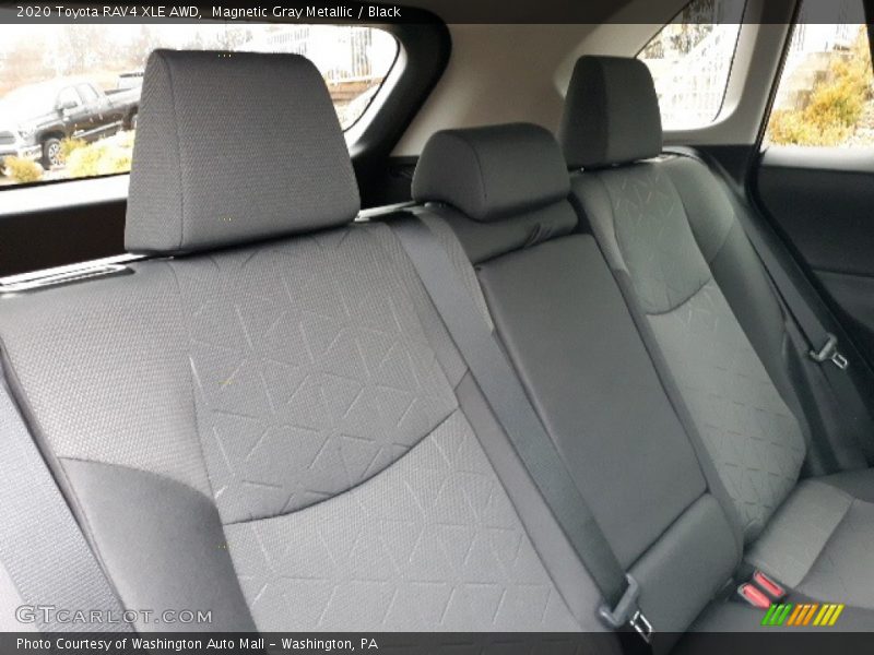Magnetic Gray Metallic / Black 2020 Toyota RAV4 XLE AWD