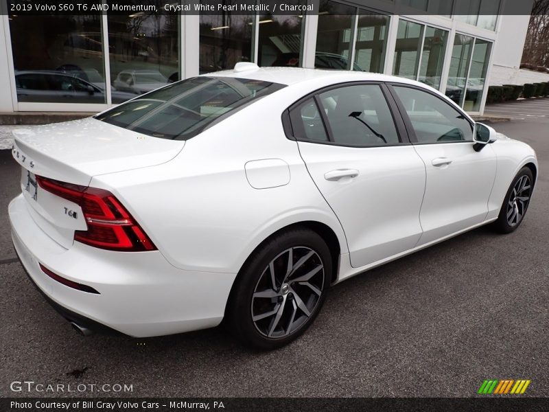 Crystal White Pearl Metallic / Charcoal 2019 Volvo S60 T6 AWD Momentum