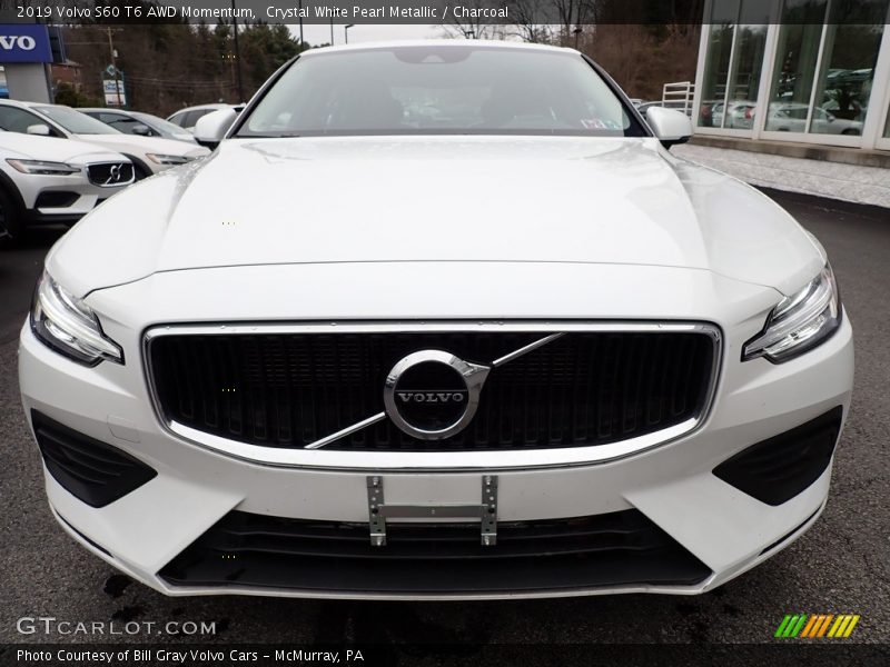 Crystal White Pearl Metallic / Charcoal 2019 Volvo S60 T6 AWD Momentum