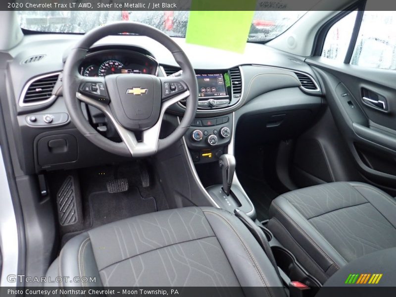 Silver Ice Metallic / Jet Black 2020 Chevrolet Trax LT AWD