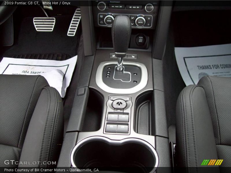 White Hot / Onyx 2009 Pontiac G8 GT