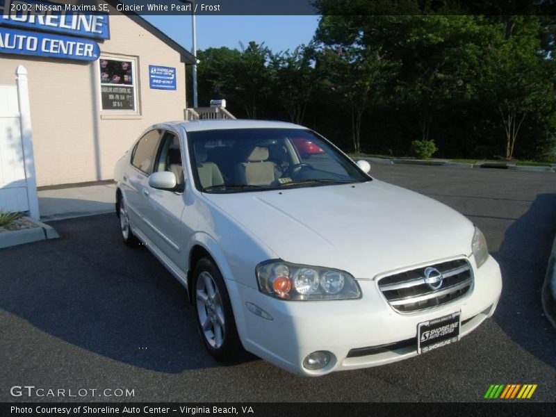 Glacier White Pearl / Frost 2002 Nissan Maxima SE