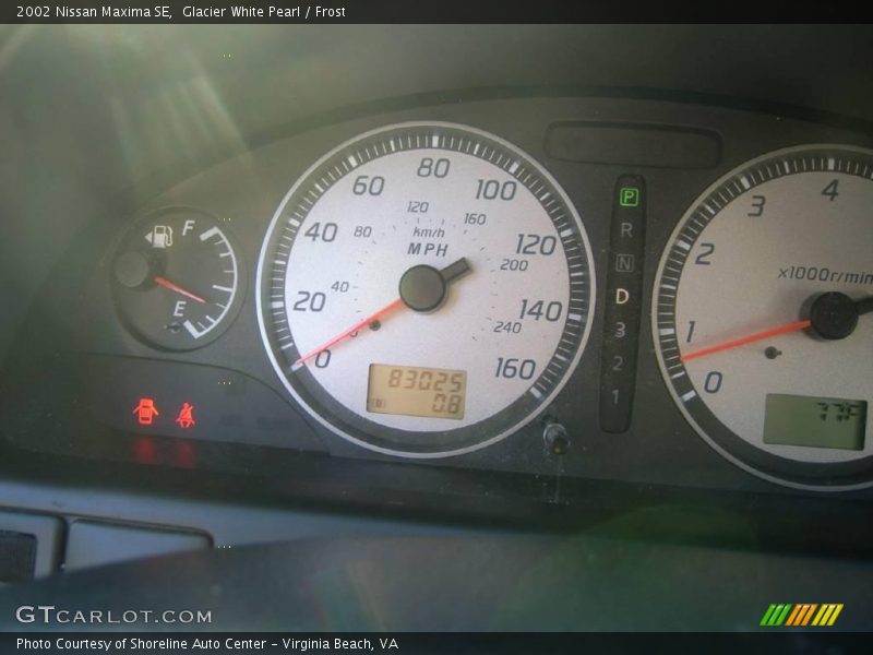 Glacier White Pearl / Frost 2002 Nissan Maxima SE