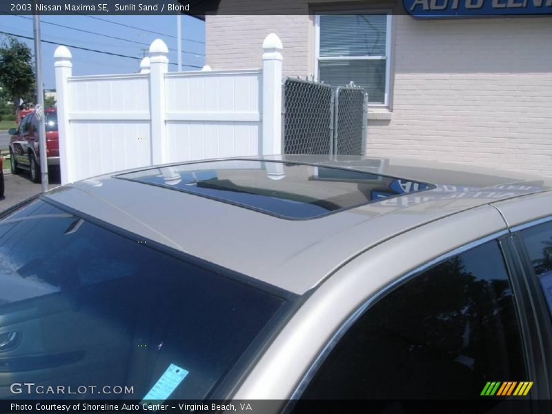 Sunlit Sand / Blond 2003 Nissan Maxima SE