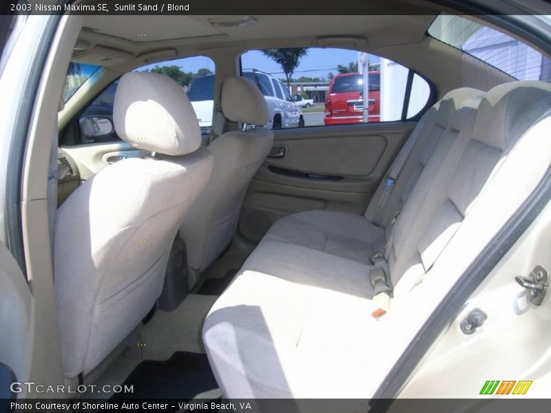 Sunlit Sand / Blond 2003 Nissan Maxima SE