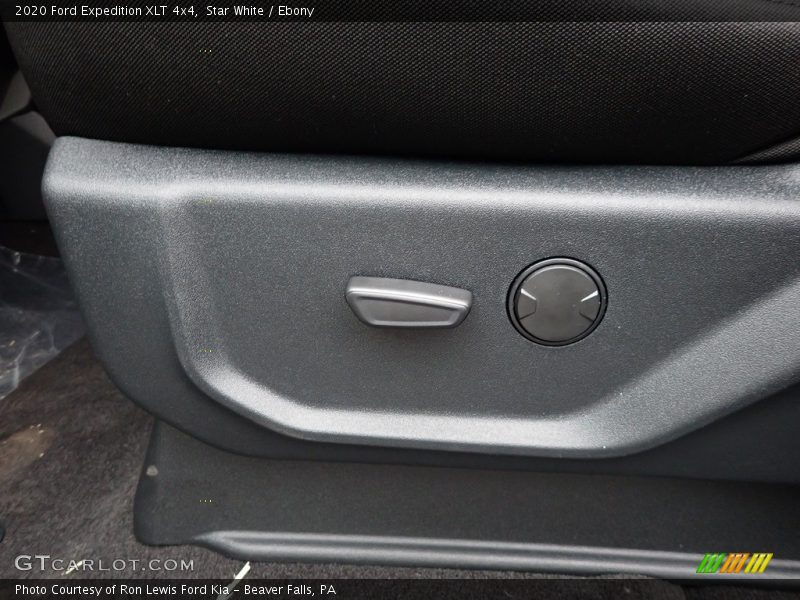 Star White / Ebony 2020 Ford Expedition XLT 4x4