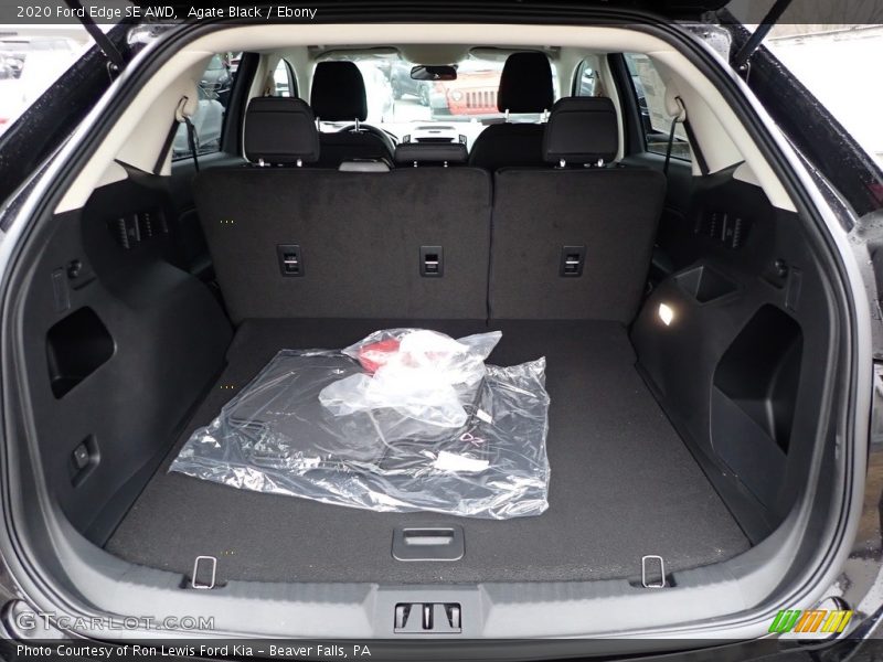 Agate Black / Ebony 2020 Ford Edge SE AWD