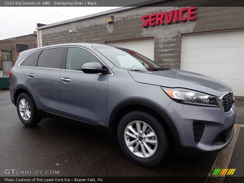 Everlasting Silver / Black 2020 Kia Sorento LX AWD