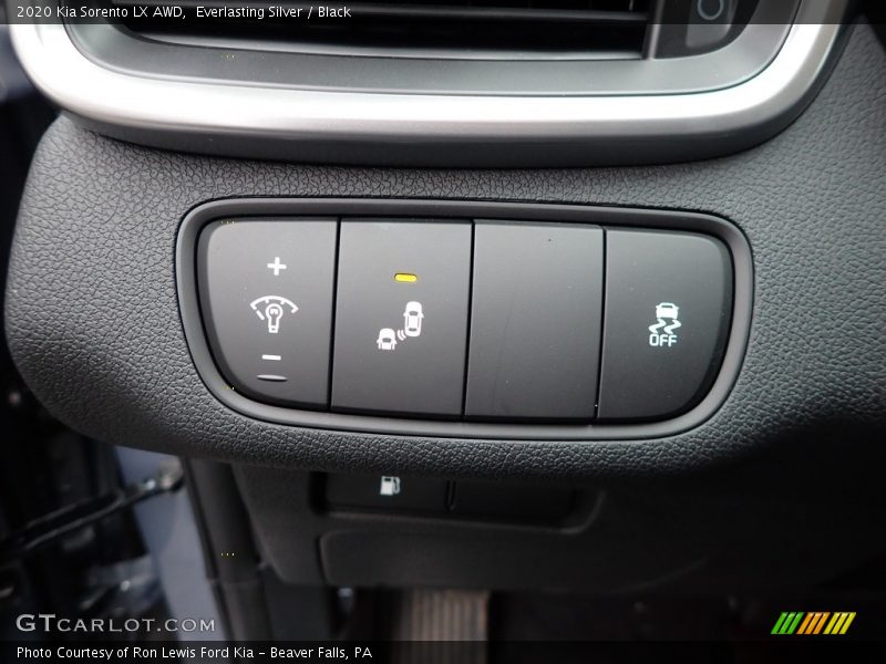 Everlasting Silver / Black 2020 Kia Sorento LX AWD