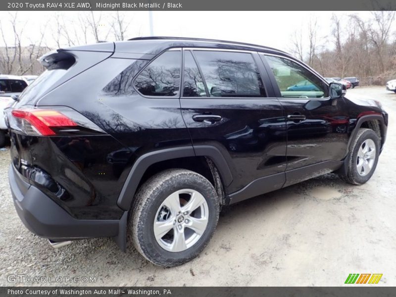Midnight Black Metallic / Black 2020 Toyota RAV4 XLE AWD