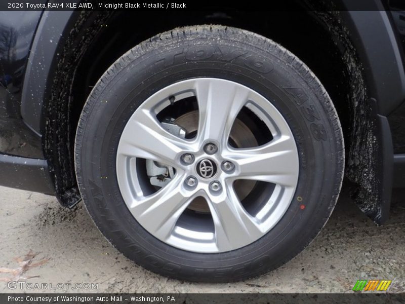 Midnight Black Metallic / Black 2020 Toyota RAV4 XLE AWD