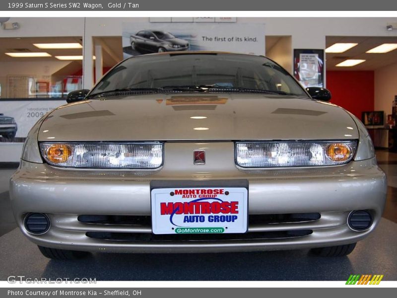 Gold / Tan 1999 Saturn S Series SW2 Wagon