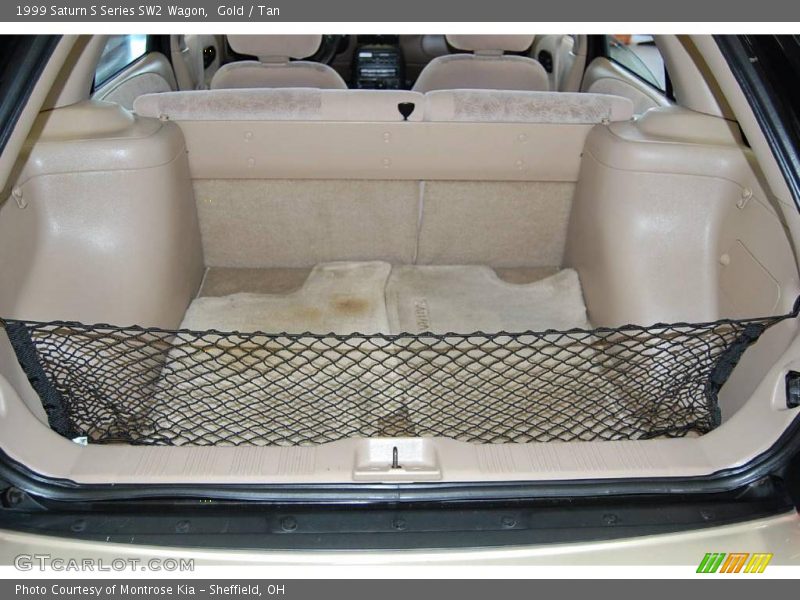 Gold / Tan 1999 Saturn S Series SW2 Wagon