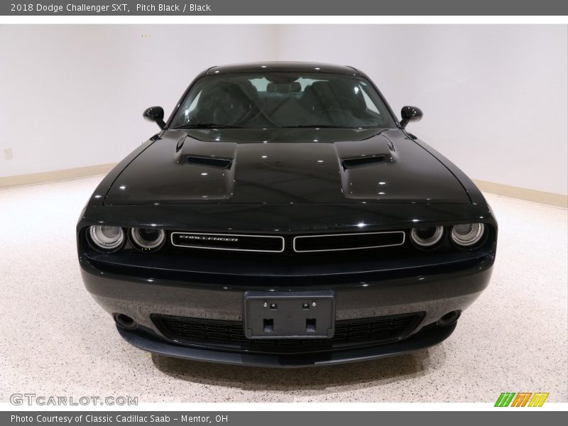 Pitch Black / Black 2018 Dodge Challenger SXT
