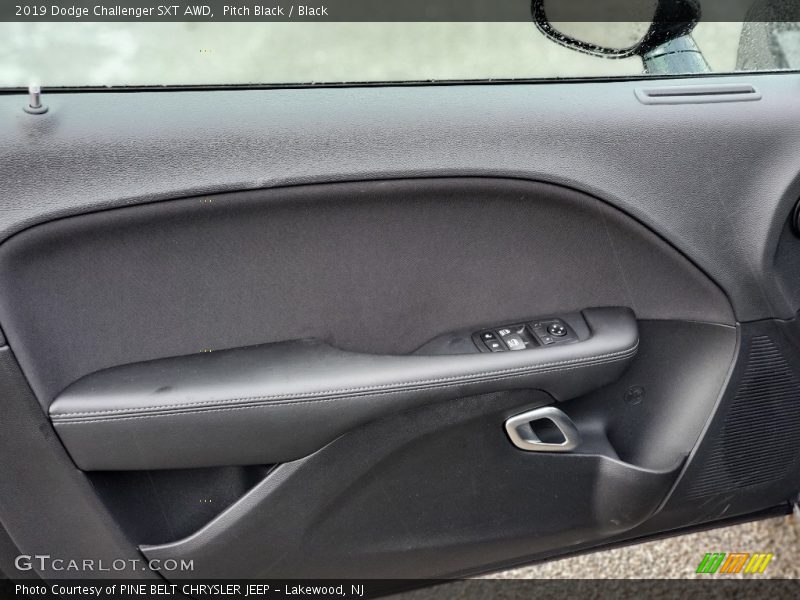 Pitch Black / Black 2019 Dodge Challenger SXT AWD