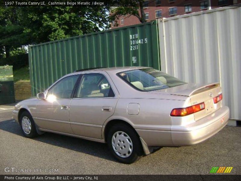 Cashmere Beige Metallic / Beige 1997 Toyota Camry LE